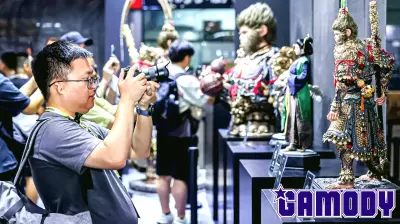 Figurine Festival Draws Thousands of Enthusiasts